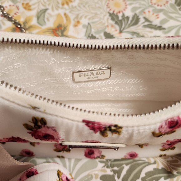 Prada Nylon Pink and White Floral Crossbody Bag Handbag Beautiful! - Picture 3 of 7